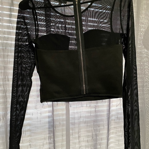 Sheer black long sleeve - Picture 5 of 5